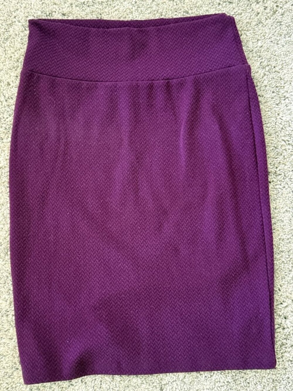 LuLaRoe Cassie Plum Purple Textured Pencil Skirt Size Small S
